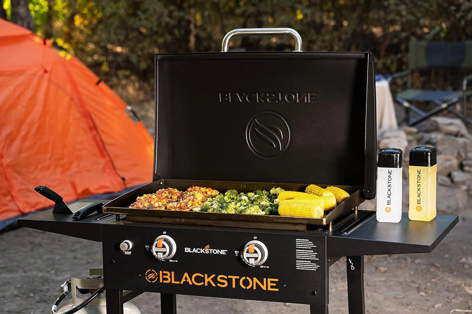 Blackstone 1883 Original 28 Griddle with Integrated Protective Hood and Counter Height Side Shelves