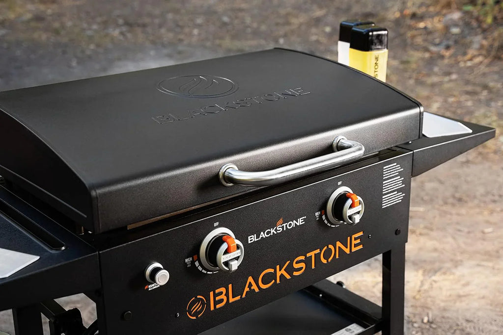 Blackstone 1883 Original 28 Griddle with Integrated Protective Hood and Counter Height Side Shelves