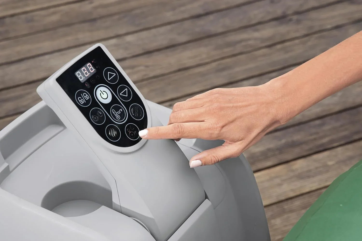 Bestway Palm Springs 4 to 6 Person EnergySense Smart AirJet Plus Inflatable Hot Tub Outdoor Spa