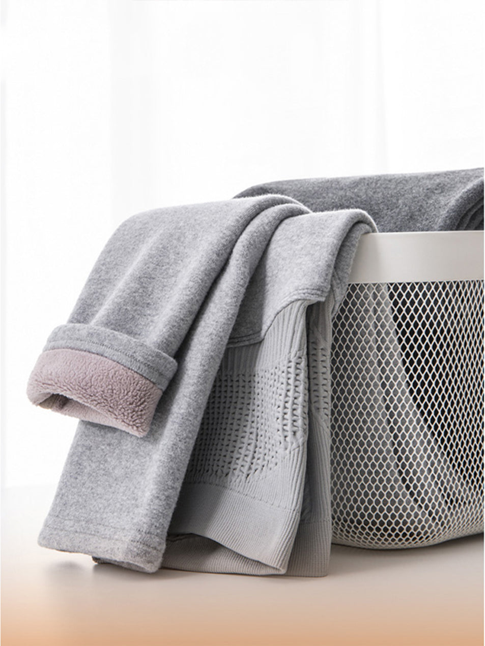 Maternity Winter Leggings with Belly Support,Thermal Pants for Pregnant Women